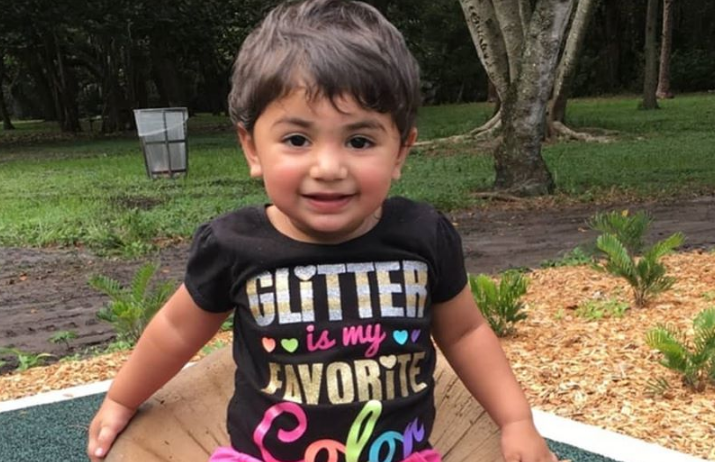 Sigue la desesperada búsqueda de sangre rara para salvar la vida de una adorable niña de dos años